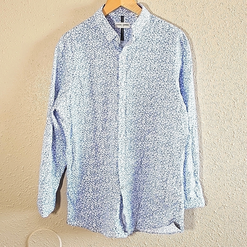 Crosby & Howard Casual Bottom Down Shirt.